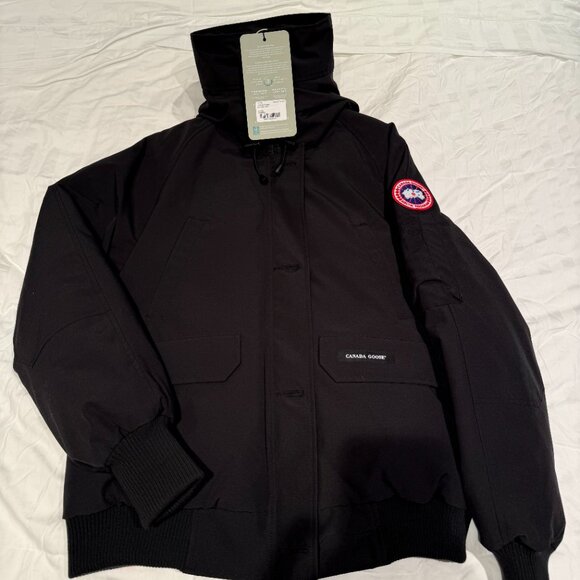BNWT Canada Goose (Women's) - Chilliwack Bomber Heritage, Size XL - Picture 3 of 8